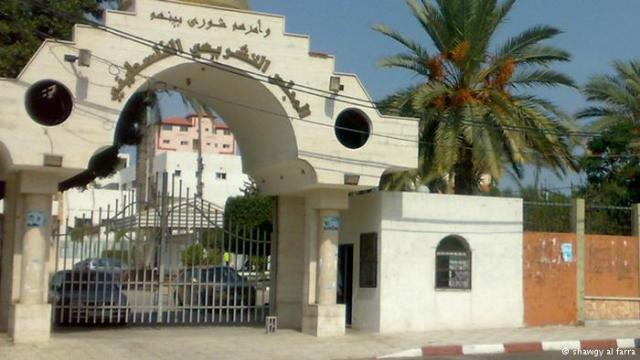 غزة: نواب يبحثون إشكالية السيارات المتهالكة والقديمة