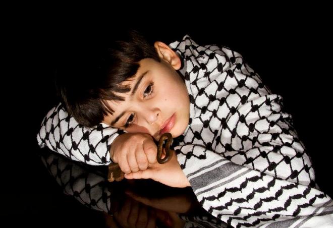 غداً يوم الكوفية الفلسطينية في جميع مدارس الوطن