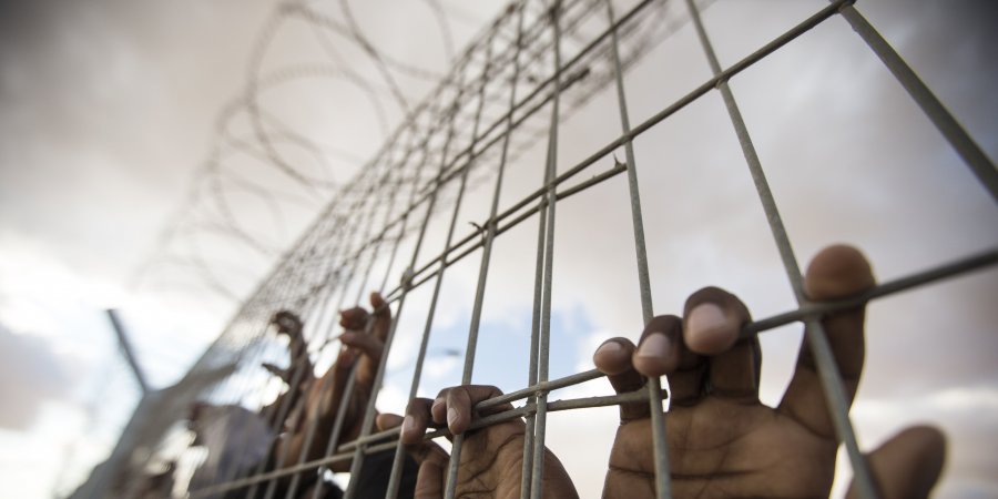 6 أسرى يدخلون أعوامًا جديدة