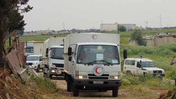 وصول 35 شاحنة محملة بالمساعدات إلى الغوطة بدمشق