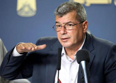  في بيت أبو حميد في الأمعري رأيت شعبا لا يتحرك إلّا نحو السماء