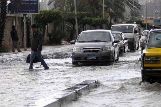 مصر: مظاهرات احتجاجية تستنكر تقصير  الحكومة في مواجهة الأمطار