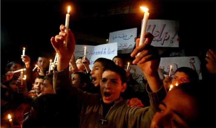 اللجنة الشعبية تُطالب بالإفراج عن موقوفي احتجاجات الكهرباء بغزة