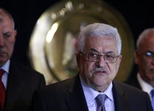 "خبر" تكشف حقيقة دخول "أبو مازن" لمستشفى رام الله وخروجه على عاتقه الشخصي