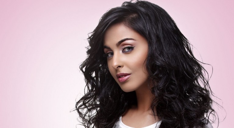 كيف سخرت ميس حمدان من أم كلثوم؟