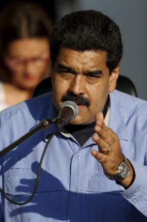 فنزويلا تستدعي كبير دبلوماسيها من واشنطن