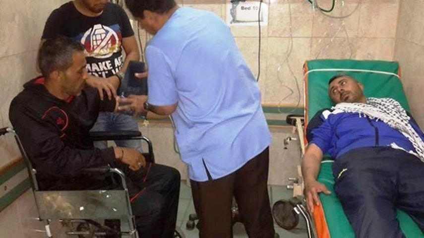 إصابة مضربين عن الطعام بخيمة الاعتصام ونقلهما للمستشفى في جنين