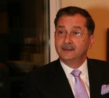 السباحة في بحر إسرائيلي.. لا عزاء للعرب والفلسطينيين