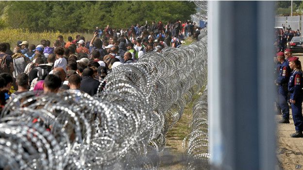 الفاينانشال تايمز: " إمرأة ضريرة تهدد أمن المجر"