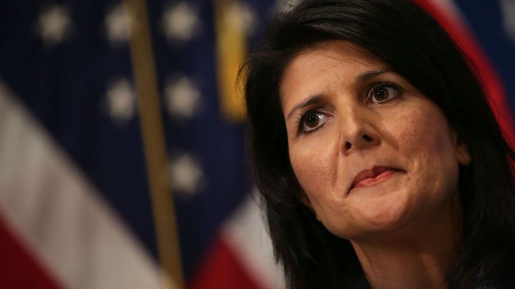 ترامب يعين امرأتين في إدارته