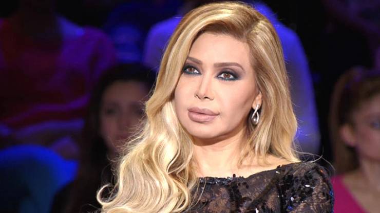 فتاة تهين نوال الزغبي.. والاخيرة ترد بكلمات غير متوقعة!!