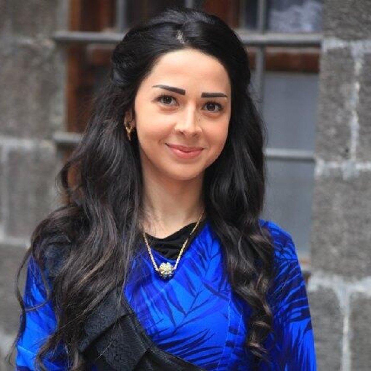 بسبب ظروف "سوريا" تاج حيدر تتكتم على خبر زواجها من رجل اعمال لبناني