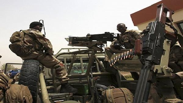 مقتل 5 عسكريين إثر كمين في مالي