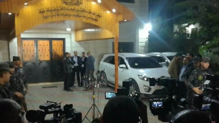 خلال مؤتمر صحفي بغزة