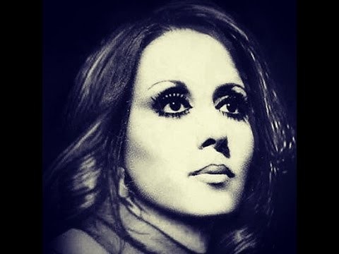 فيروز تعود بعد غياب 7 سنوات بأغنية "لمين" 