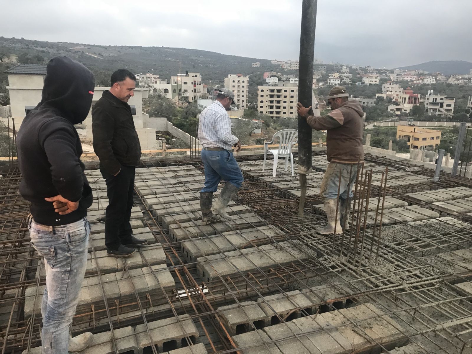  "فتح" وبلدية سلفيت تشرعان ببناء مسكن من عدة طوابق لذوي الشهداء