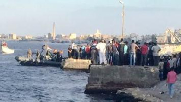 القبض على المتهم الرئيسي بواقعة غرق مركب رشيد