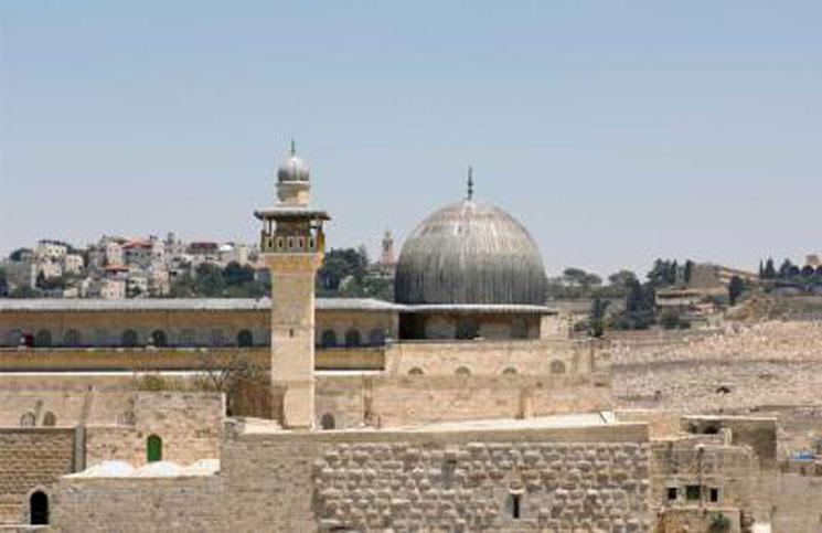 وزير الأوقاف الأردني: تركيب الكاميرات في المسجد الأقصى الأسبوع القادم