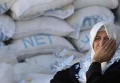 748 عائلة من غزة تتلقى دعماً من الأونروا للإعمار