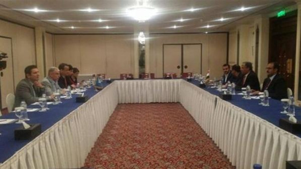 ولد الشيخ يلتقي بالحوثيين بالعاصمة العمانية "مسقط " للترتيب لجولة قادمة