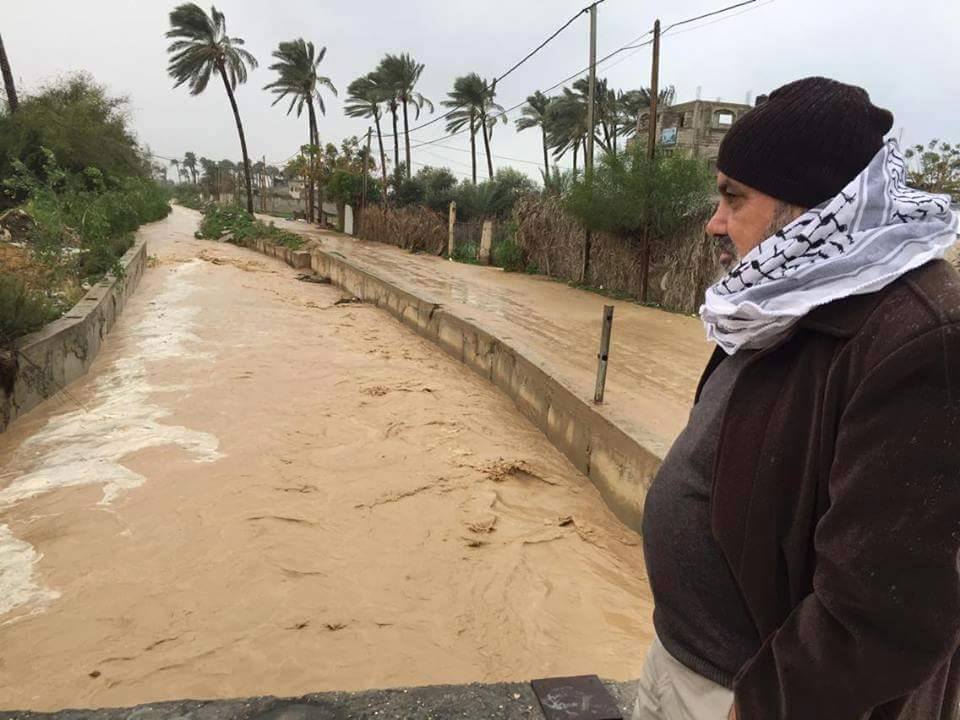 بلدية دير البلح تحذر المواطنين المجاورين لوادي السلقا من ارتفاع منسوب المياه فيه