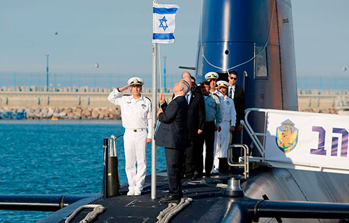 قصة الغواصات: "الصفقة" التي مرت من تحت الرادار !