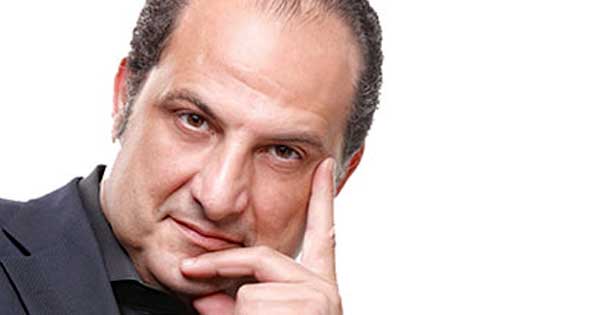 الفنان خالد الصاوي يعتذر عن موقفه من الداخلية