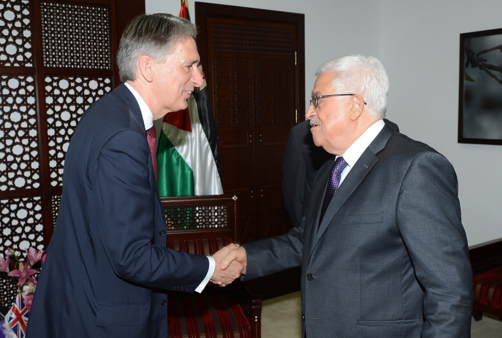 الرئيس عباس يدعو لمشاركة ورعاية دولية للمفاوضات على غرار اتفاق إيران النووي