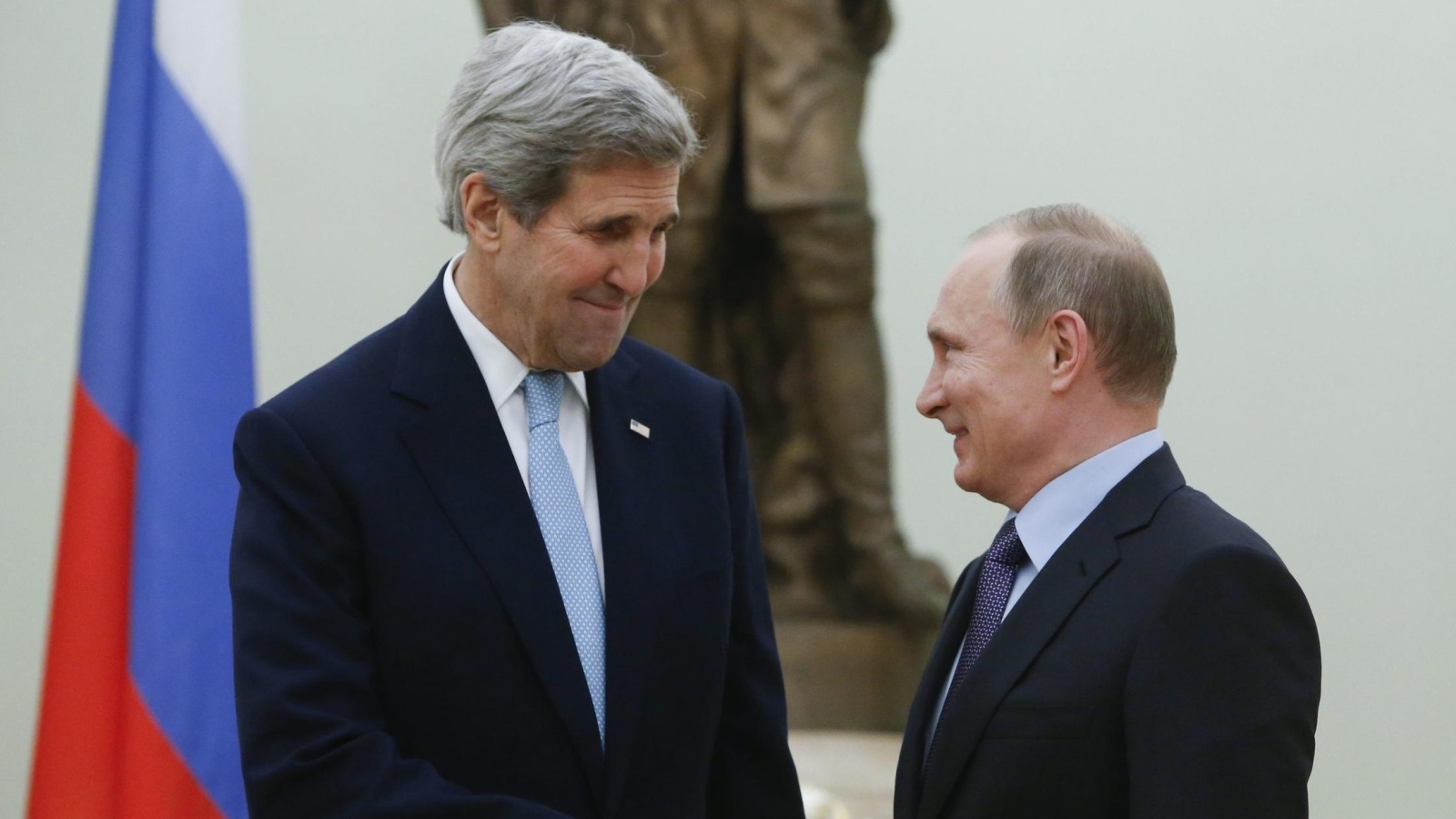 بوتين وكيري يبحثان آلية تشديد الضغط على تنظيمي "داعش" و "جبهة النصرة"