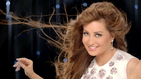 "كلمة سر".. عودة لطيفة للتمثيل بعد غياب 15 عاماً