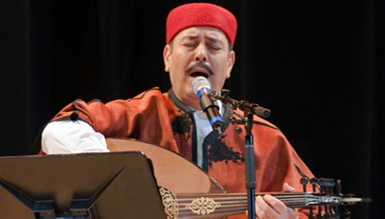 المطرب لطفي بوشناق يتبرع لإغاثة غزة