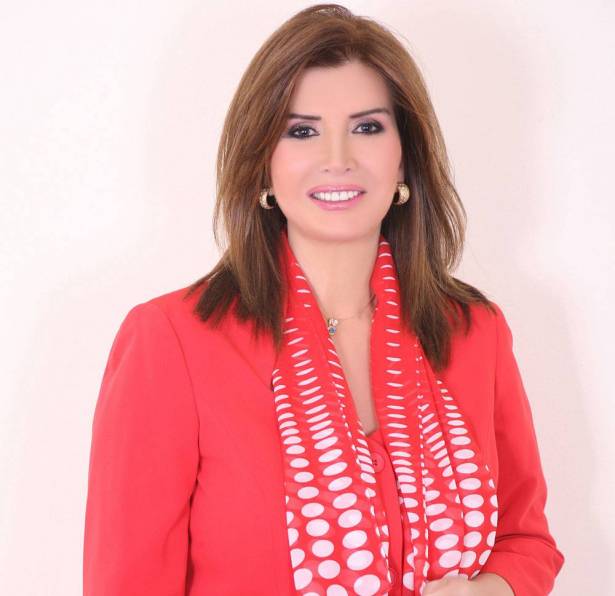 بالفيديو : فنان كبير يعترف: ميرفت أمين فتاة أحلامي.. فماذا عن زوجته؟