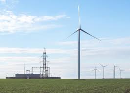 تدشين أول توربين لتوليد الطاقة بالرياح في الرياض