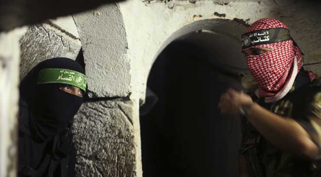 سجــــن كبــــير يُــدعــى غـــزة: إبداعـــات الأنـفـاق ..!