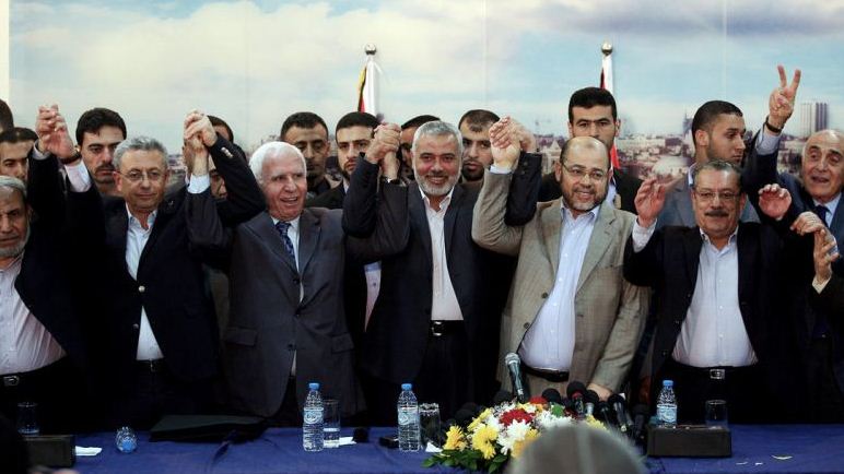 "حماس" البديل أمام "فتح" تحقيق الشراكة السياسية