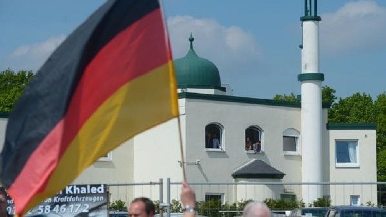 حزب البديل يحتج على مشروع بناء أول مسجد في المانيا