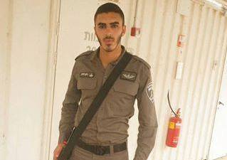 مصرع جندي إسرائيلي جراء انقلاب سيارته على الخط السريع 35