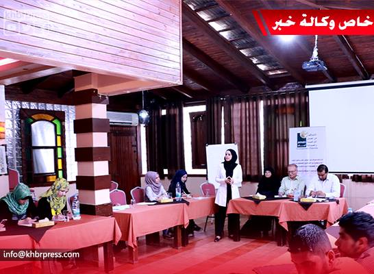 "أمان" تعقد جلسة استماع تضم المواطنين و وزارة الشؤون الاجتماعية في مدينة غزة