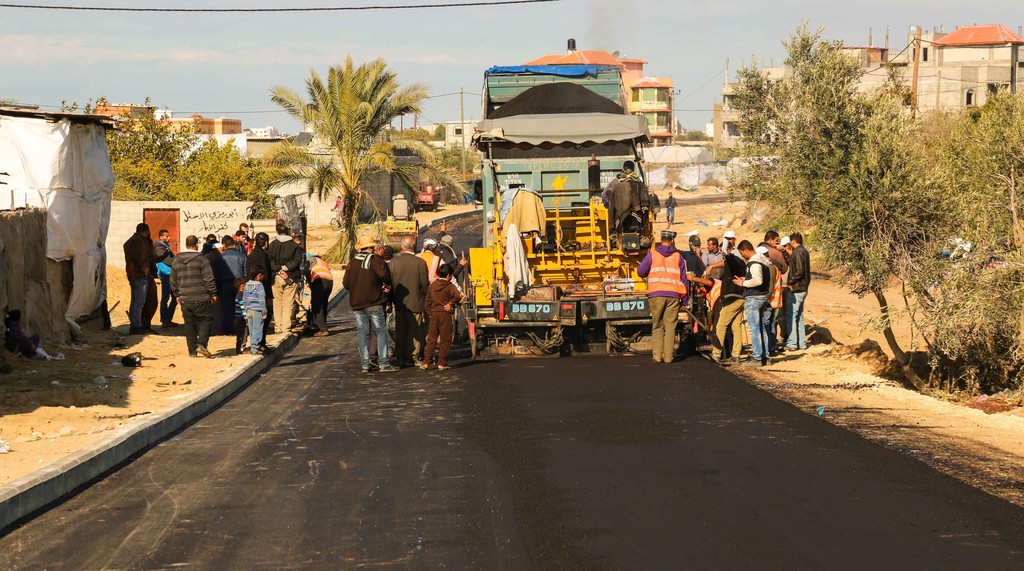 المصادقة على مشاريع إنشاء وتأهيل طرق في محافظات الضفة
