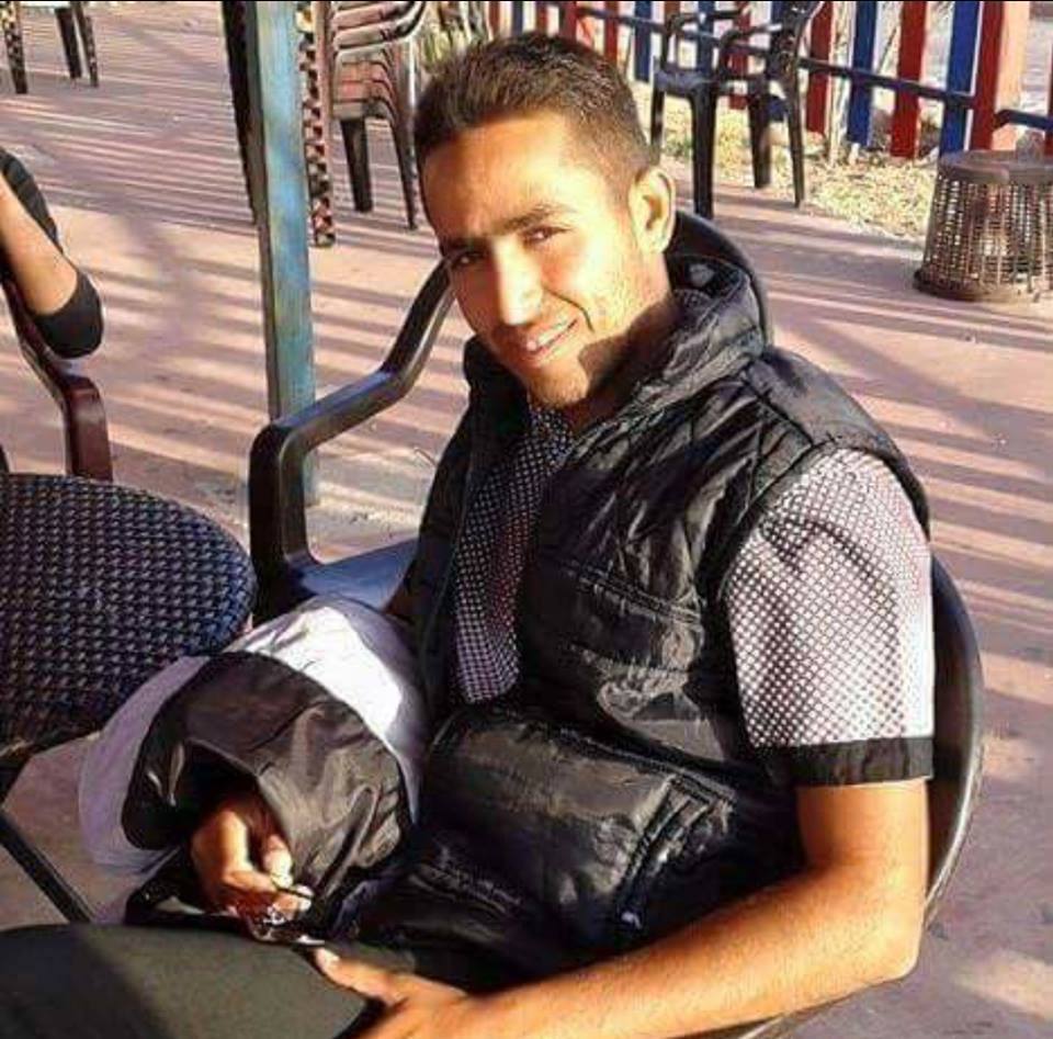 بالصور : مقتل الشاب "معمر" في محافظة رفح والشرطة تلقي القبض على المنفذين