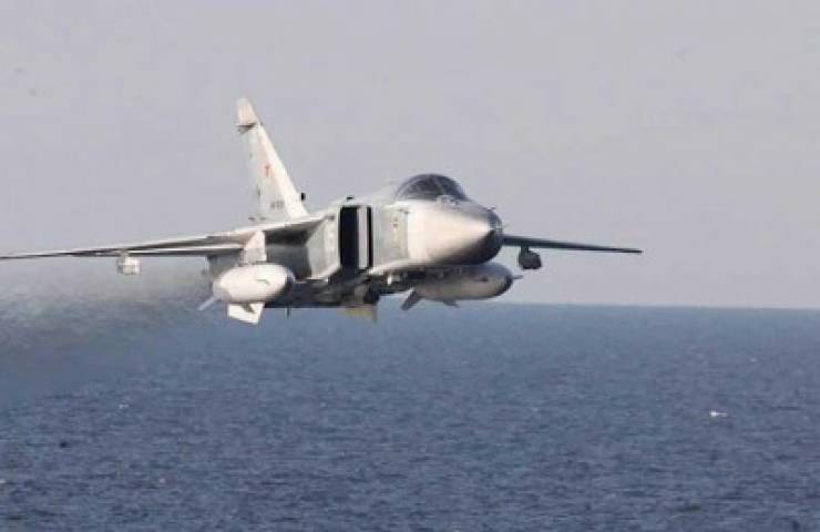 مقاتلة روسية تعترض طائرة استطلاع أمريكية بطريقة خطرة