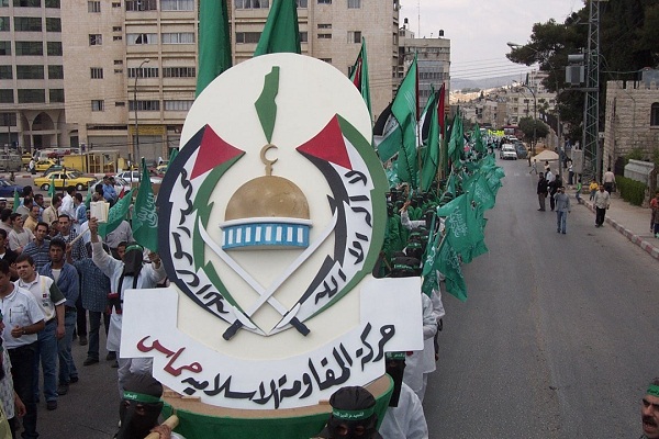 الاجهزة الامنية تكشف عن تحويل ملايين الدولارت الى حركة حماس في الضفة الغربية