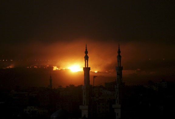 غزة تحت النار