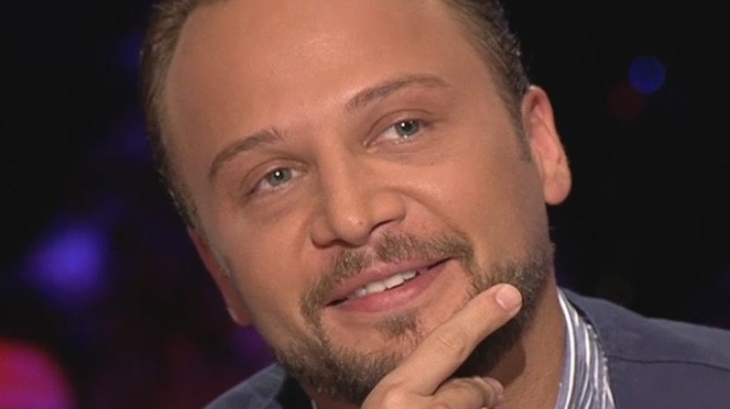 صورة: مكسيم خليل وعائلته بإطلالة مميزة