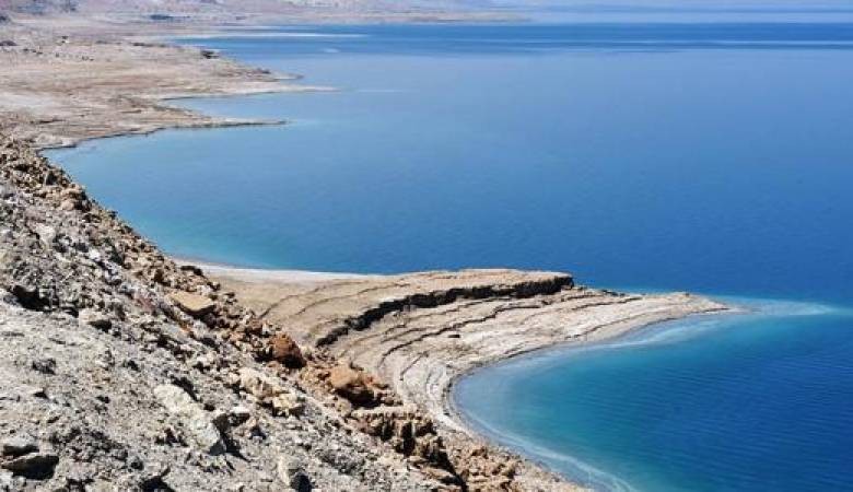 "هآرتس": أموال البحر الميت تذهب للاستيطان