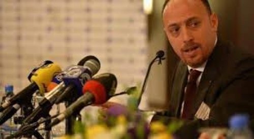 زملط يناقش الواقع الداخلي الناتج عن الانقسام  مع ممثلي الفصائل بغزة