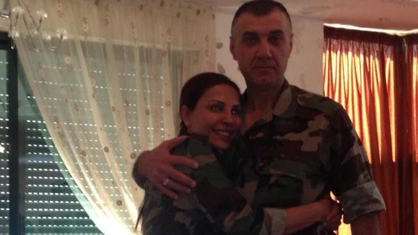 بالصور : "أم سليمان" الأسد تهدد بفضح الجميع إن أعدم بشار أبنها