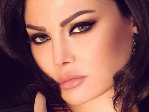 صورة شقيقة هيفاء وهبي تحتفل بانتصارها عليها والأخيرة ترد بطريقة غير متوقعة!