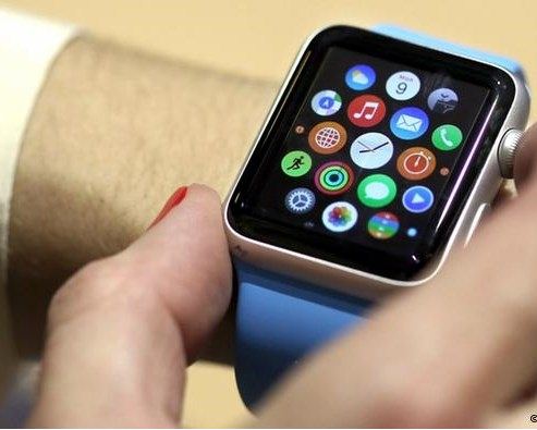 ساعة ذكية تنقذ حياة رجل كندي من موت محقق