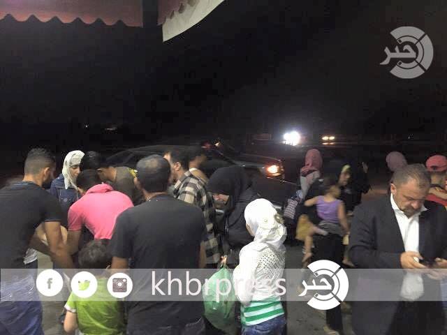 بالصور : مراسل "خبر" .. أنباء عن سقوط قتيل واصابات في اشتباكات عنيفة في "عين الحلوة" "محدث 4"